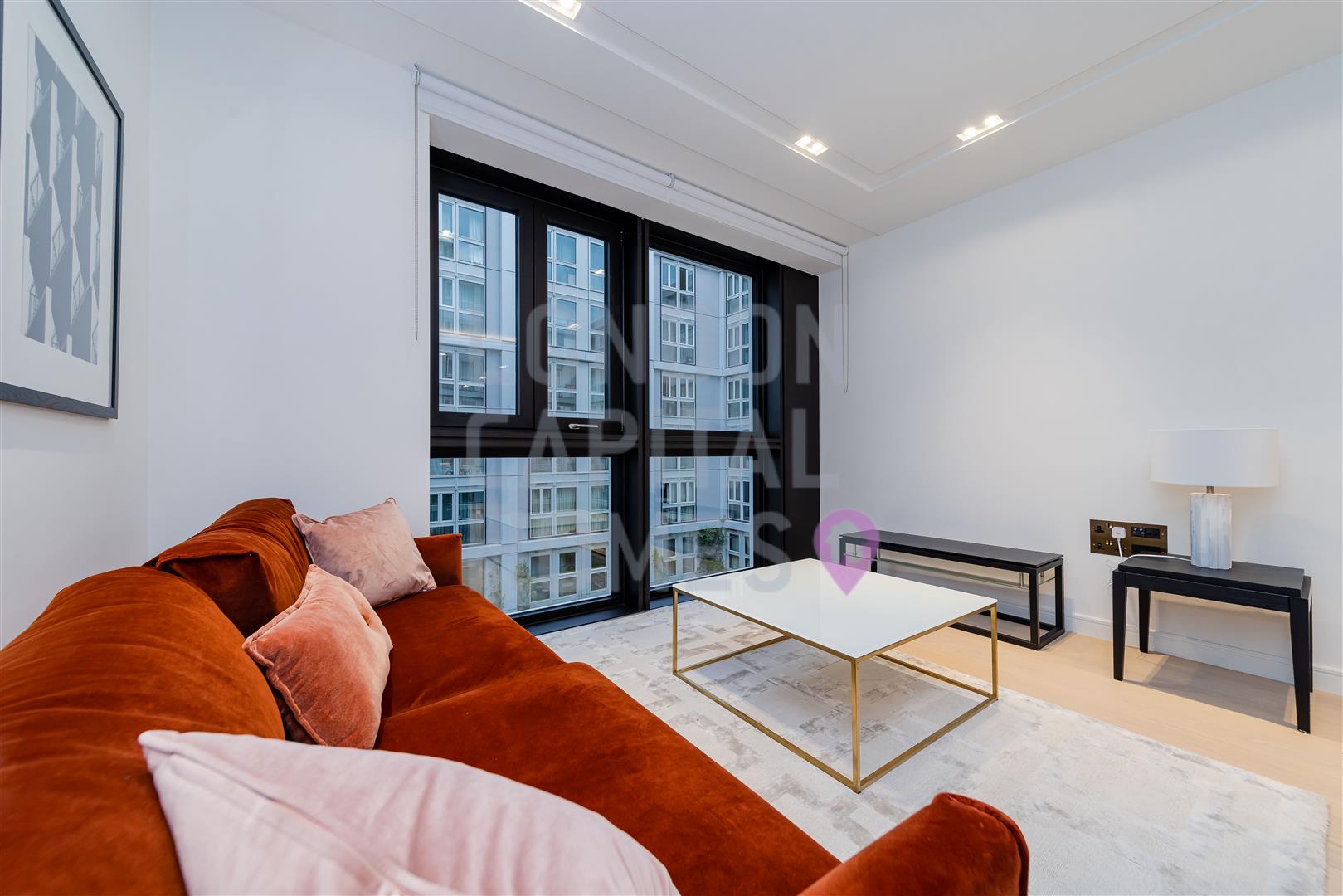 1 bed property in Lincoln Square, 18 Portugal Street, London